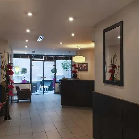 Hotel Le Bon 4*