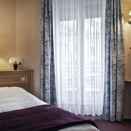 Hotel Le Bon 4*